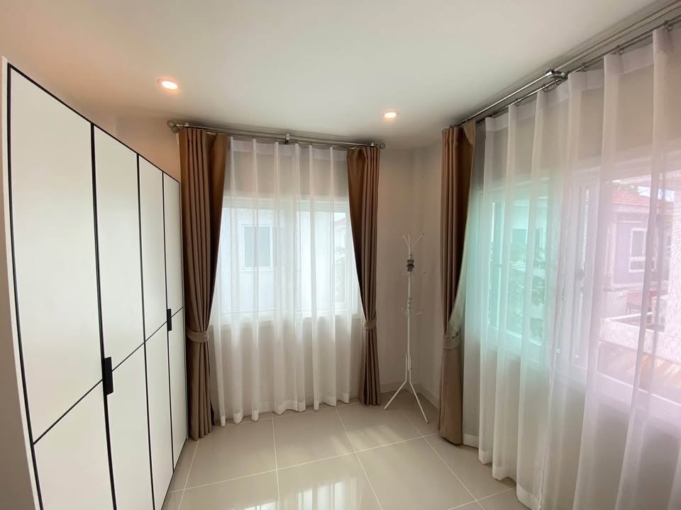 3-bedroom furnished house for rent at Supalai Bella Kohkaew – photo 7