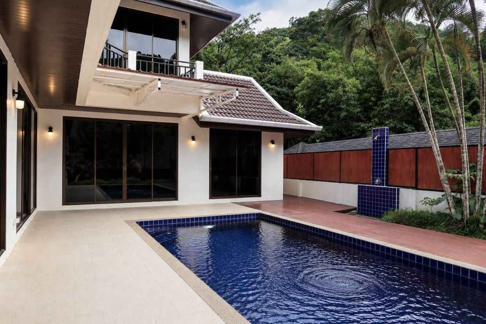 4-bedroom pool villa for sale in Kathu with mountain views – photo 6