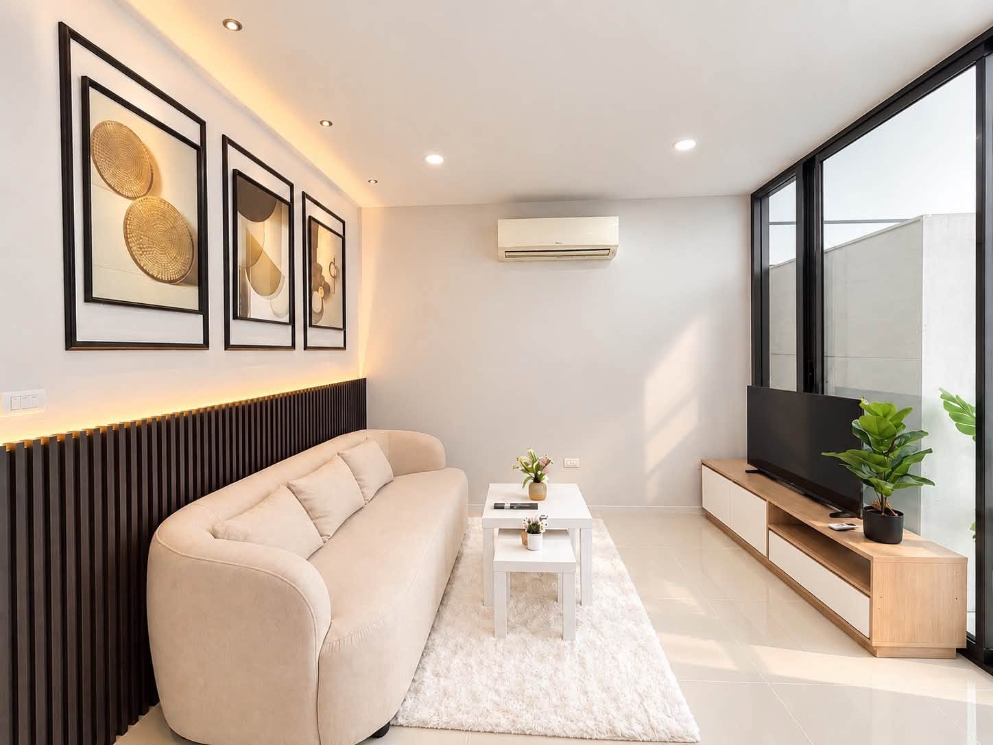 Mountain view condo for sale at Square Condo, Kuku – photo 1