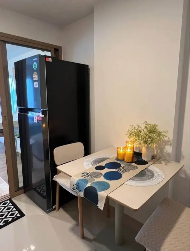 Brand-new furnished condo for rent at Essen Condominium – photo 4