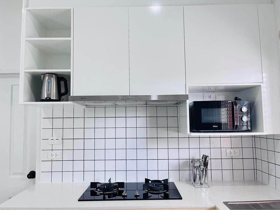 Modern 2-Bed Townhouse for Rent at Modern Life Srisunthon – photo 9