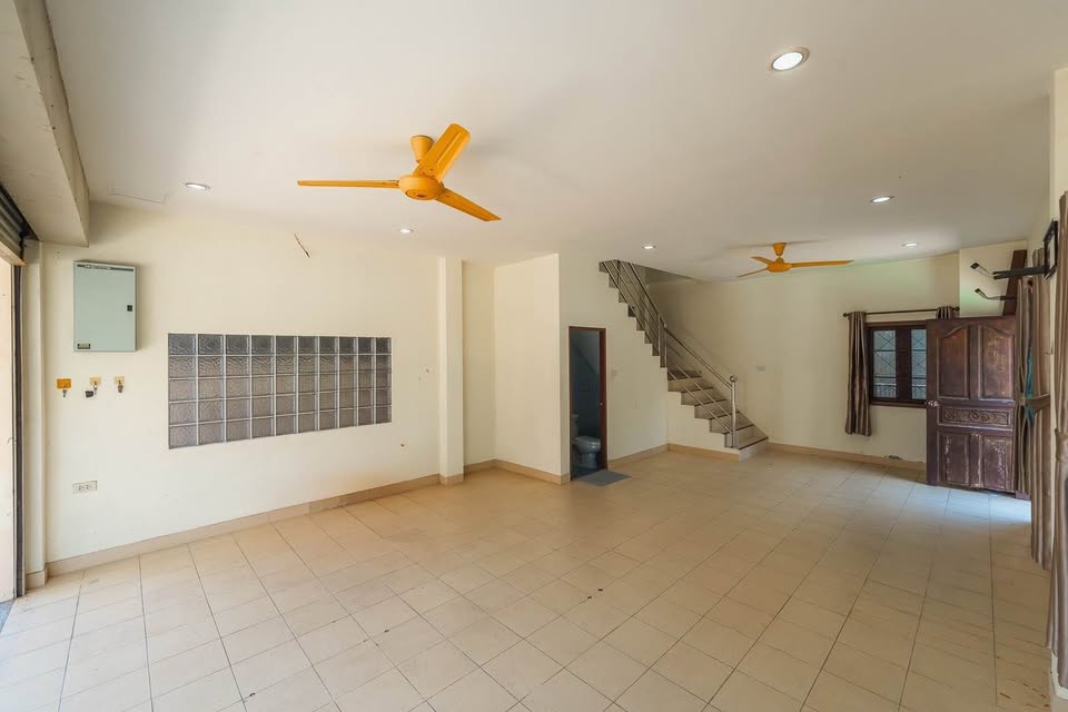 Two houses with large pool on 100 sq. wah in Rawai – photo 9