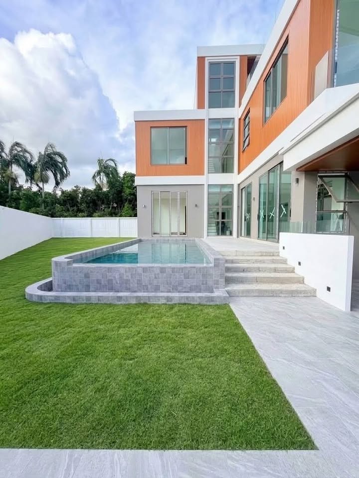 New 4-bedroom pool villa with mountain view for sale at NAI Villas Lagoon Chalong – รูปที่ 2