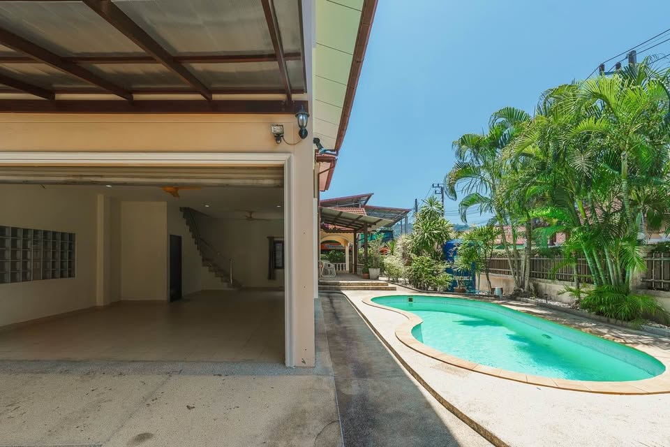 Two houses with large pool on 100 sq. wah in Rawai – photo 10