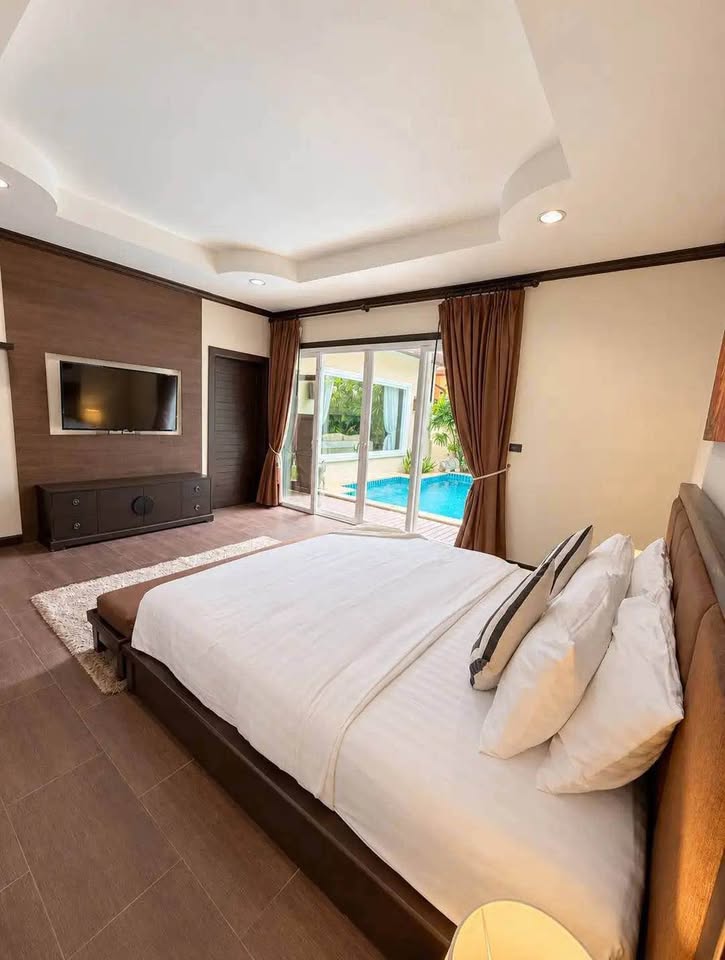 4-bedroom pool villa for rent in Rawai–Nai Harn – photo 6