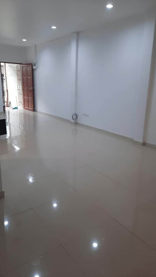 Renovated 2-storey townhouse for rent in Wichit – photo 2