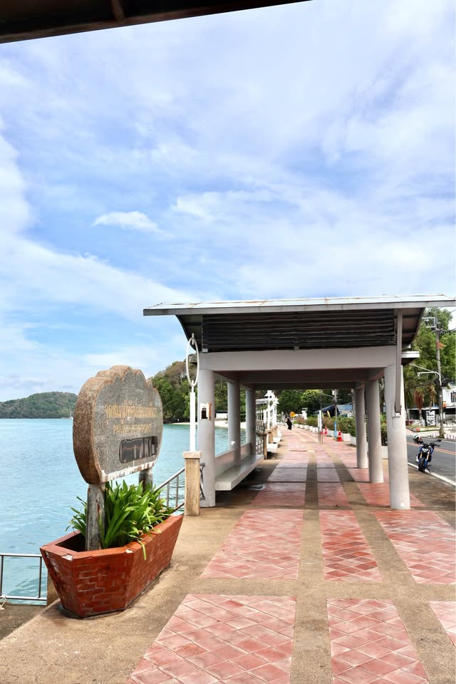 Sea-view 3-storey commercial building at The Pixel Cape Panwa – รูปที่ 2
