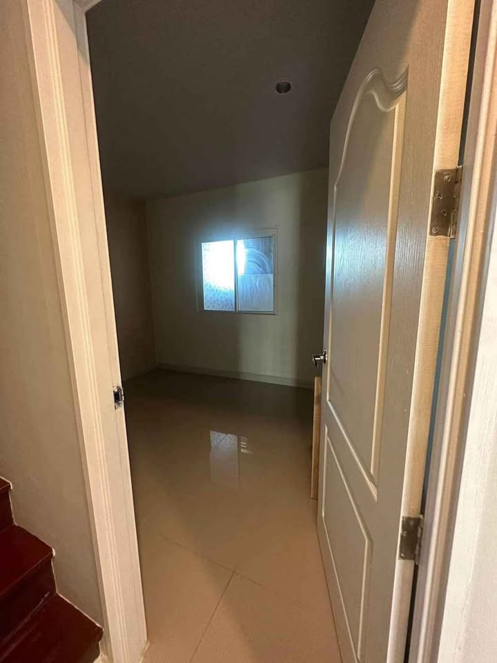 4-bed corner townhouse for sale at iLive Town 1, Anusawari – photo 10