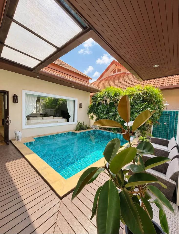 4-bedroom pool villa for rent in Rawai–Nai Harn – photo 2
