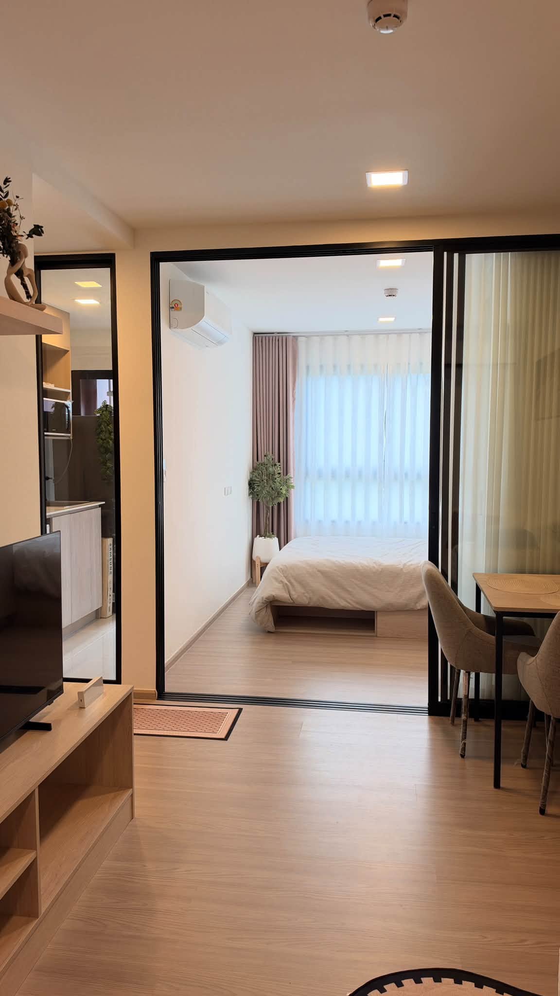 1-bed mountain view condo, The Base Bukit – photo 3
