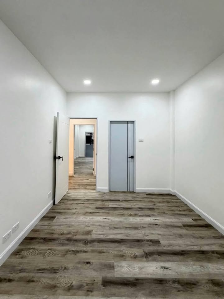 Renovated 2-storey townhouse for sale in Kathu – photo 10