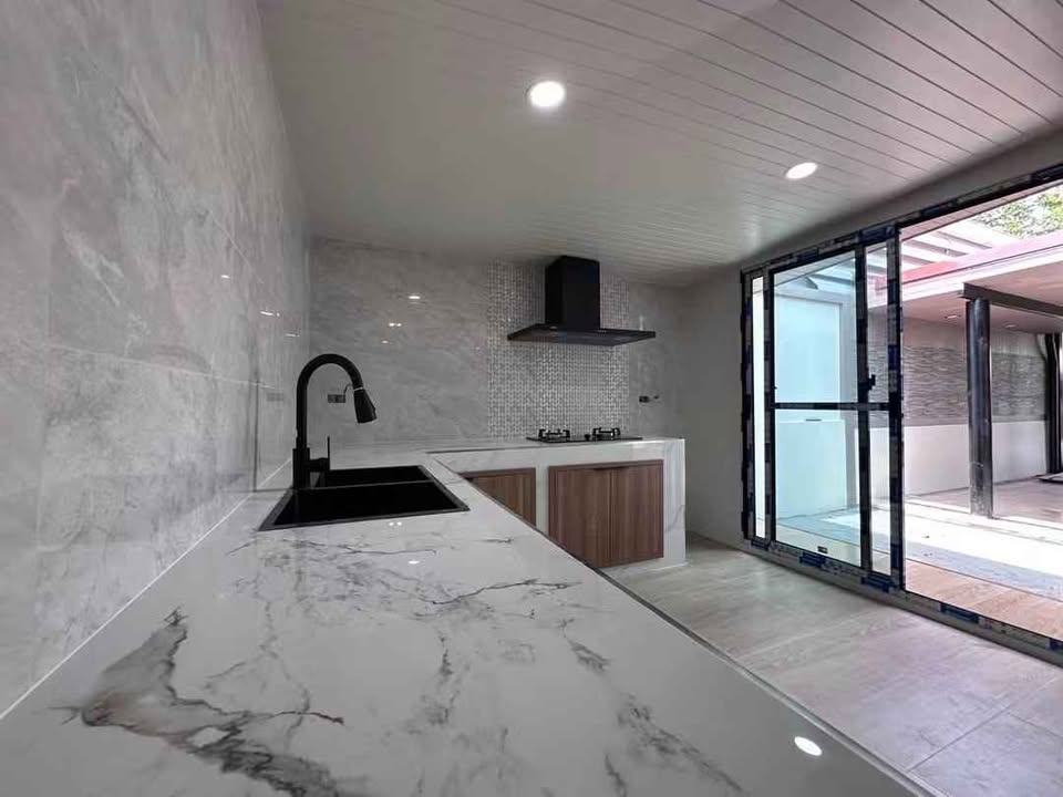 Renovated single-storey twin house in Pa Khlok – photo 8