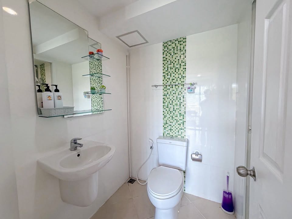 Furnished 1-bed mountain view condo at Plus Condo 2, Kathu – รูปที่ 7