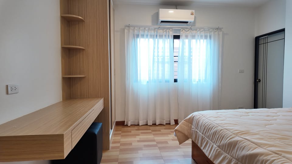 Brand new 3-bedroom pool villa for rent in Chalong – photo 8