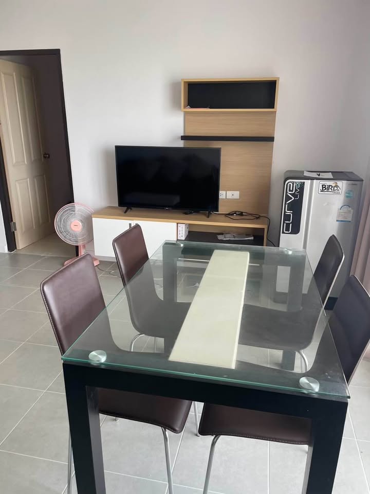 2-bed sea-side view condo for sale at Supalai Park Downtown – photo 2