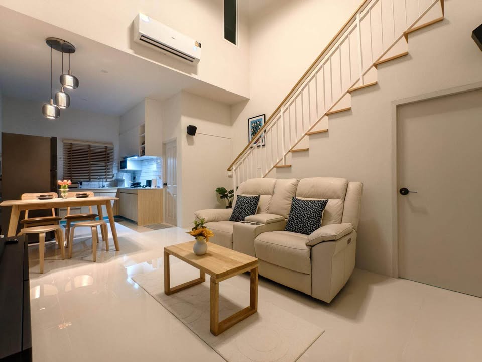Modern 2-bedroom townhome for rent at Modern Life Srisunthon, Thalang – รูปที่ 3