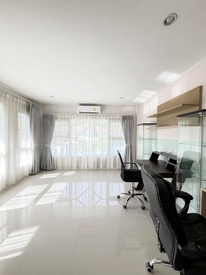 4-bed house with garden for rent at Supalai Lagoon, Koh Kaew – photo 19