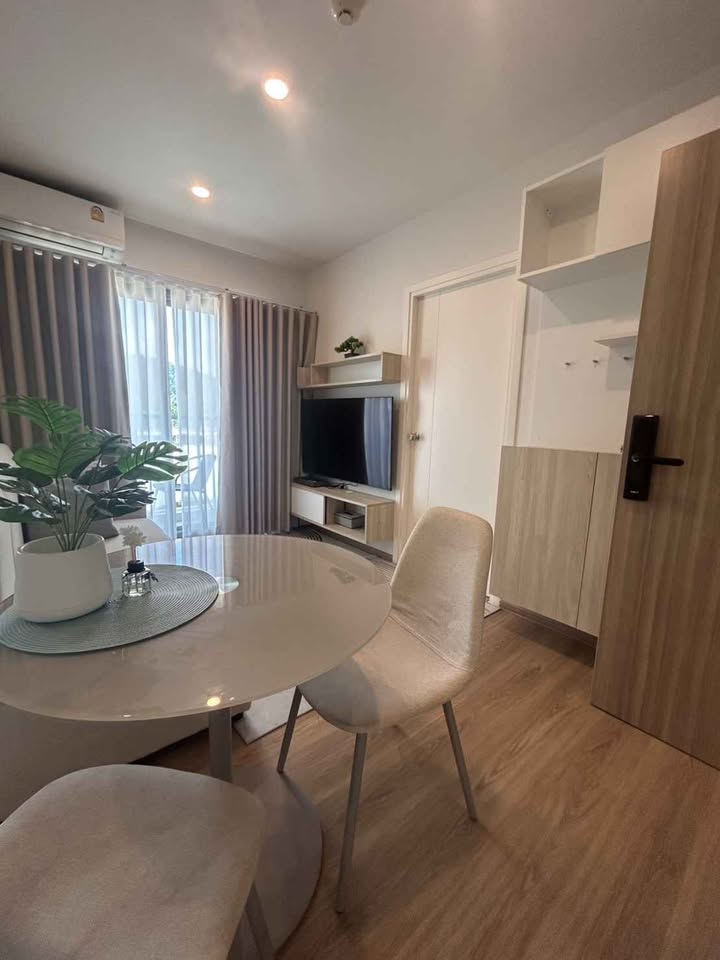 Furnished 1-bedroom corner condo for rent at PHYLL Condo Central Phuket – photo 6