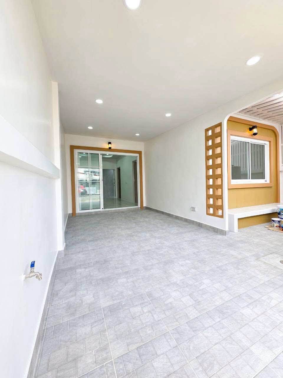 Renovated 2-Bed House for Sale at Irawadee Village, Bo Rae, Wichit – photo 3