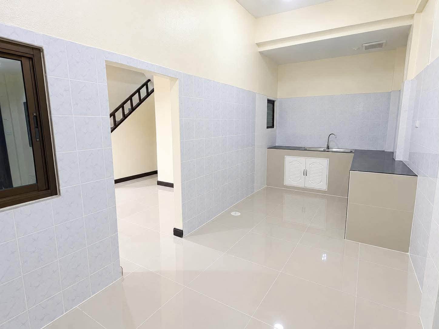3-bed townhouse for rent in Naka area – รูปที่ 5