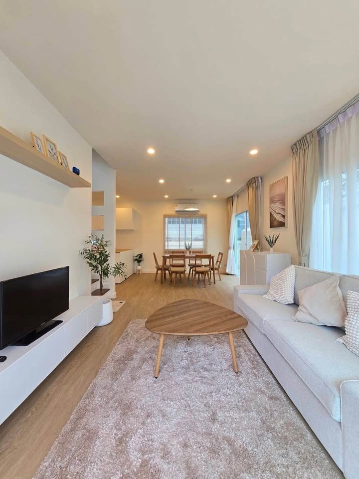 Renovated 3-bedroom house for rent at Habitia Koh Kaew near BIS – photo 3