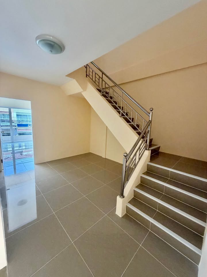 New 3-storey 4-bedroom shophouse for rent in Kathu – photo 5