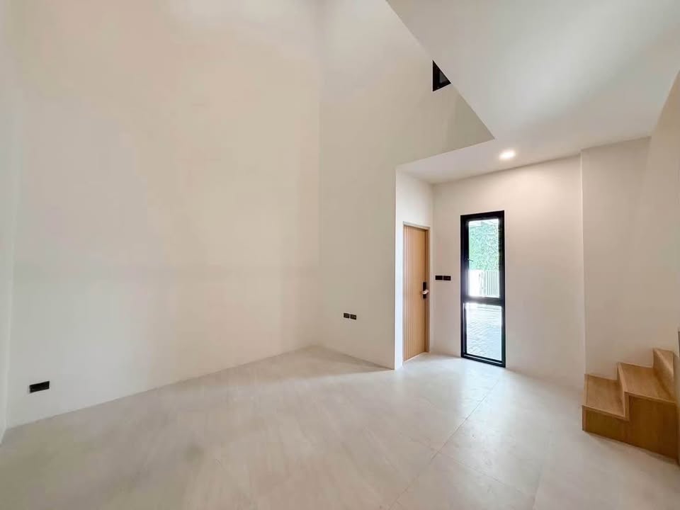 New modern 2-storey 3-bed home at Suk Samo, Chalong – photo 4
