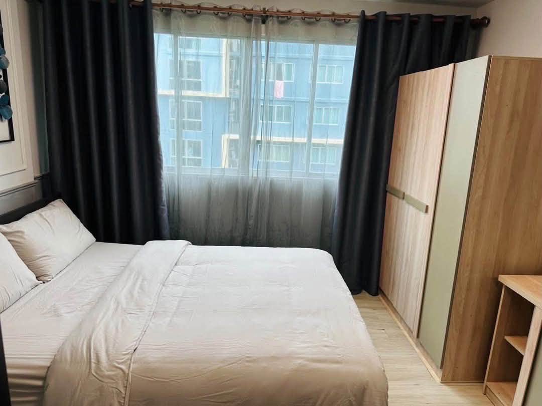 Furnished 1-bed pool view condo for rent at Dcondo Kathu – photo 1