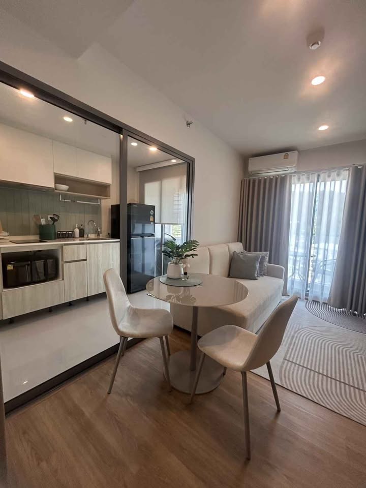 Furnished 1-bedroom corner condo for rent at PHYLL Condo Central Phuket – photo 8