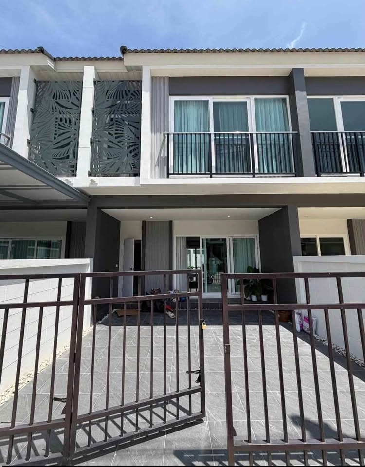Brand-new 3-bed townhouse for rent at Supalai Primo Phuket – photo 2