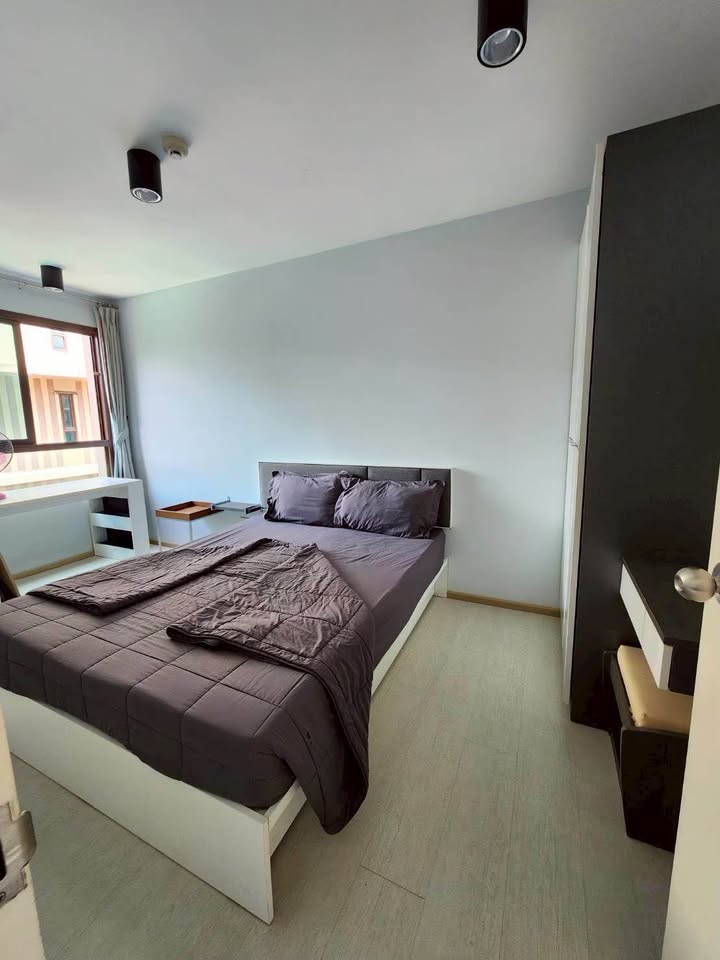 1-bed pool view condo at Zcape 3, 6th floor, near Central Phuket