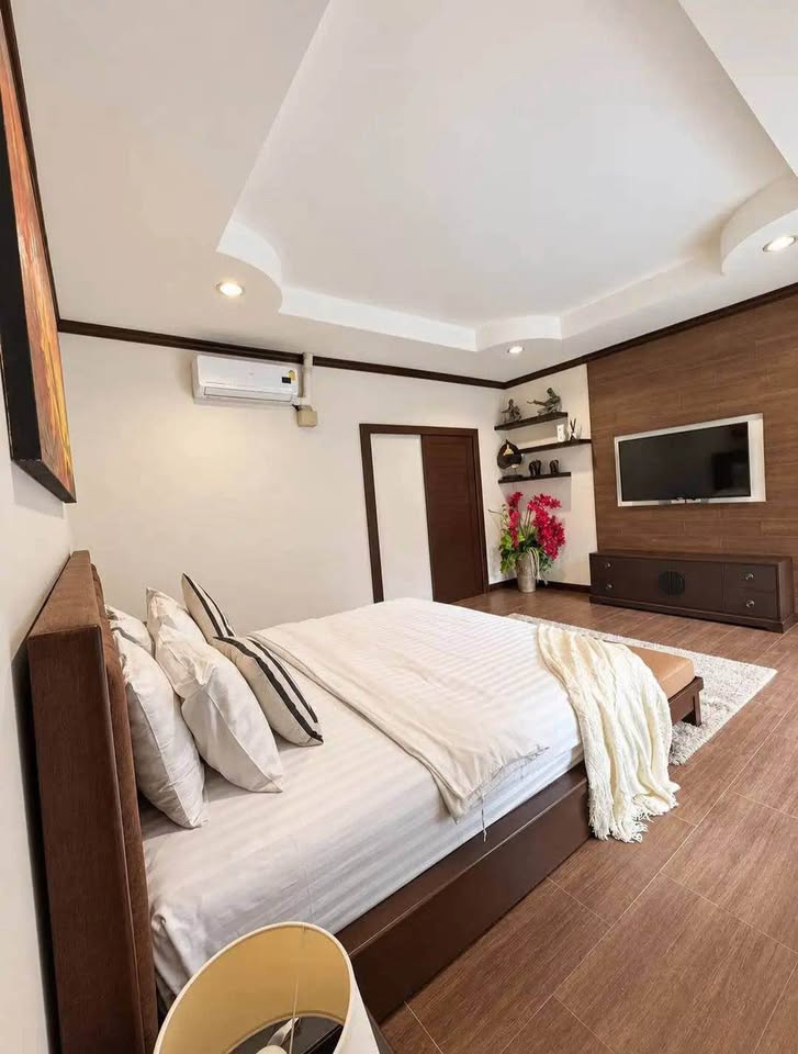 4-bedroom pool villa for rent in Rawai–Nai Harn – photo 7