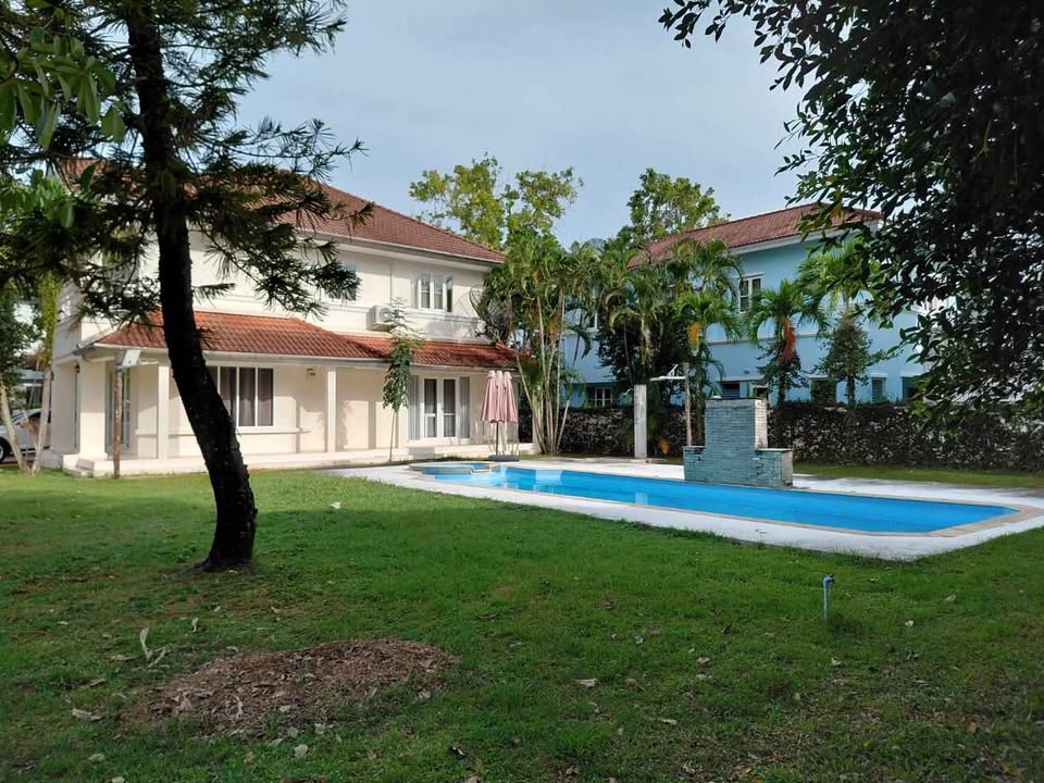 4-bedroom house with swimming pool for rent on 197 sq wah, Phuket