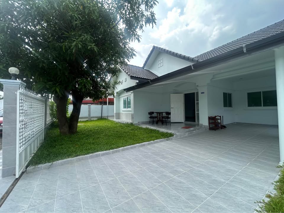 Furnished 3-bedroom house for rent in Wichit near Dibuk Hospital