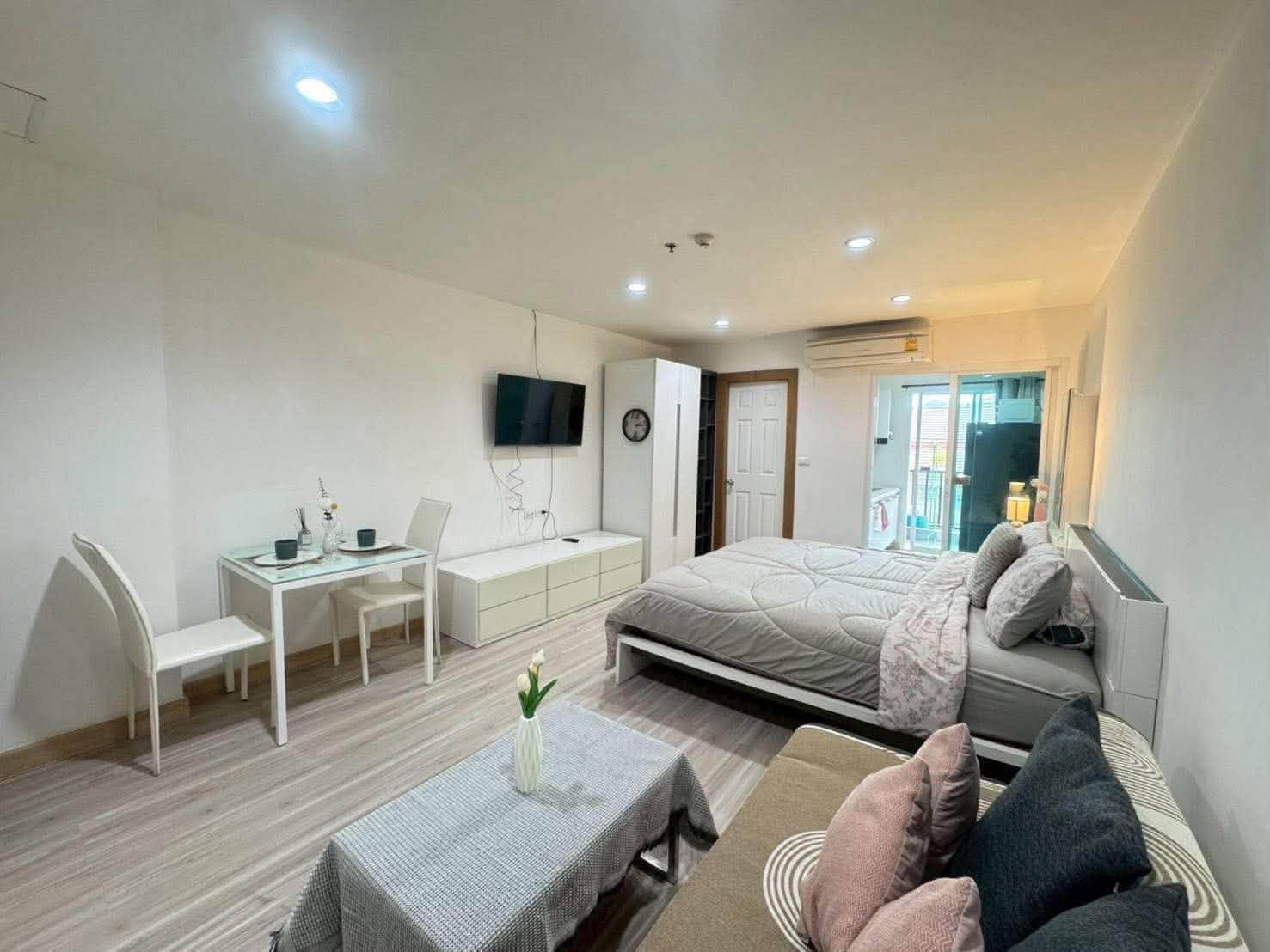 Furnished 32 sqm condo for rent at The View Condo Phuket, 3rd floor – photo 2