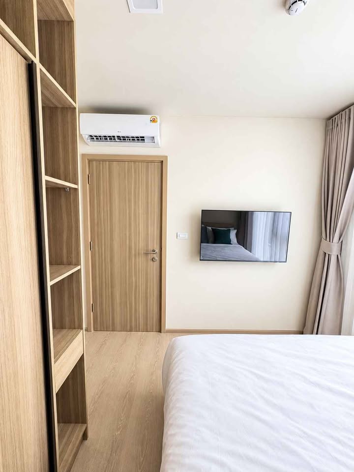 The Base Rise Phuket 1-Bed Corner Unit with Home Office, Pool View – photo 3