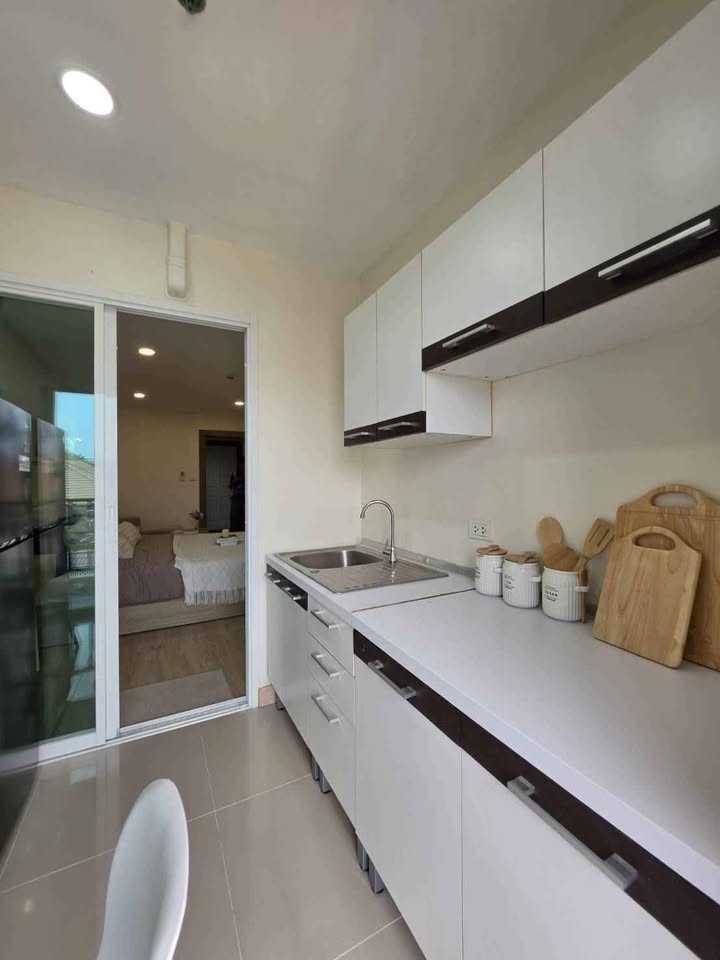 Furnished studio condo for sale at The View Condo Suanluang – photo 7