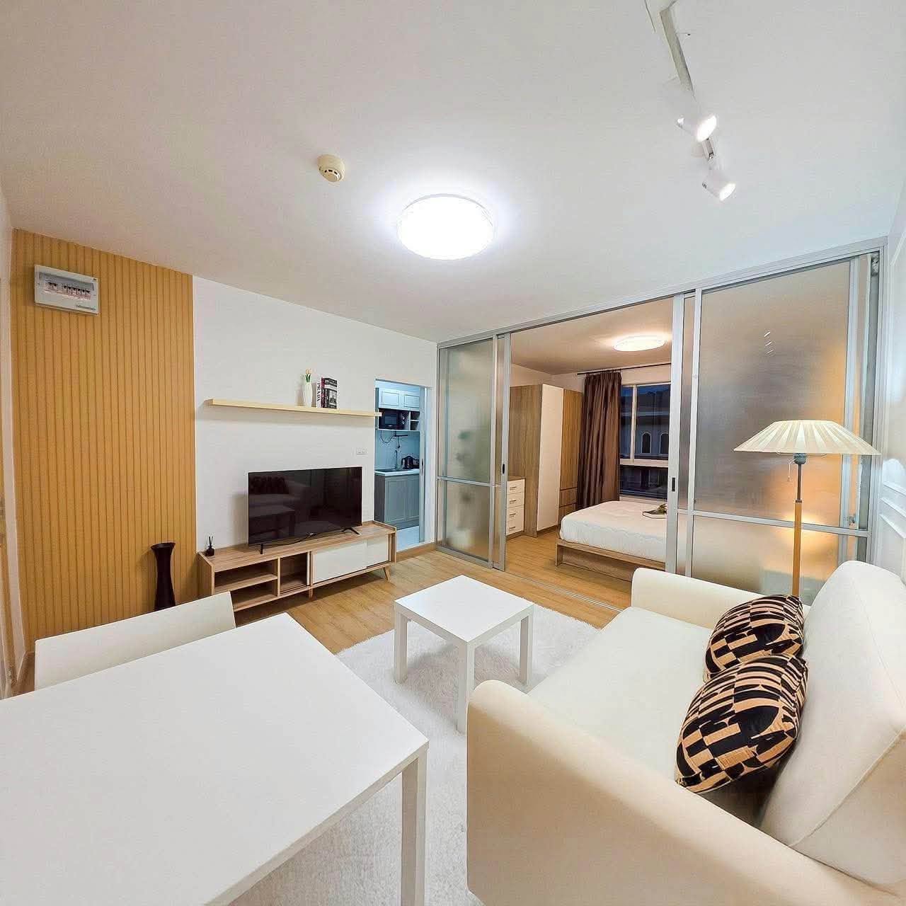 Furnished 1-bedroom condo for rent at Dcondo Creek, Kathu – รูปที่ 2