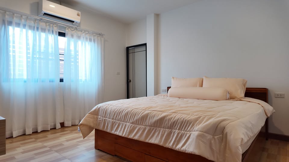 Brand new 3-bedroom pool villa for rent in Chalong – photo 7