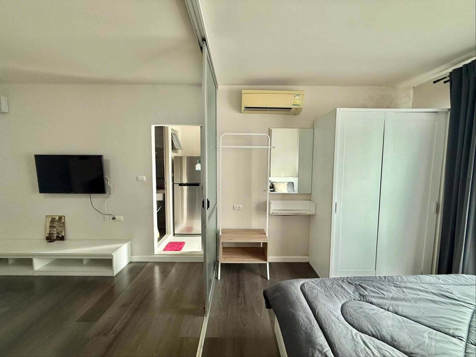 Pool-view 1-bed condo for rent at D Condo Mine, Kathu – photo 10