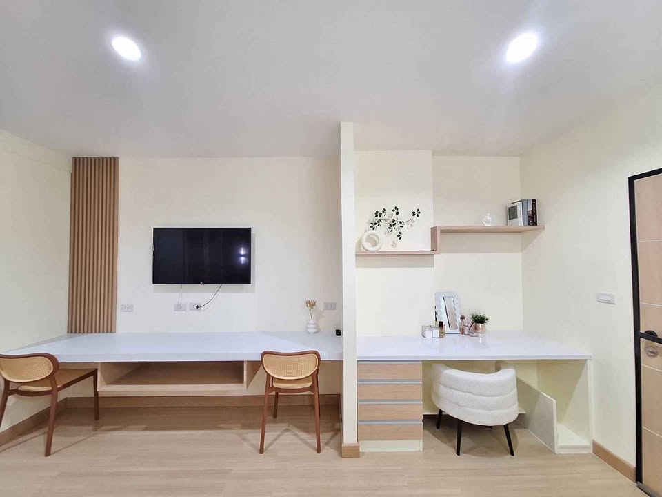 Renovated mountain view condo at Panasonth City, Phuket Town