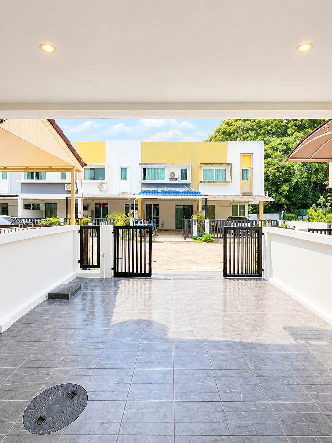 2-storey townhouse at At Town 2 (Poonphon), city centre – รูปที่ 3