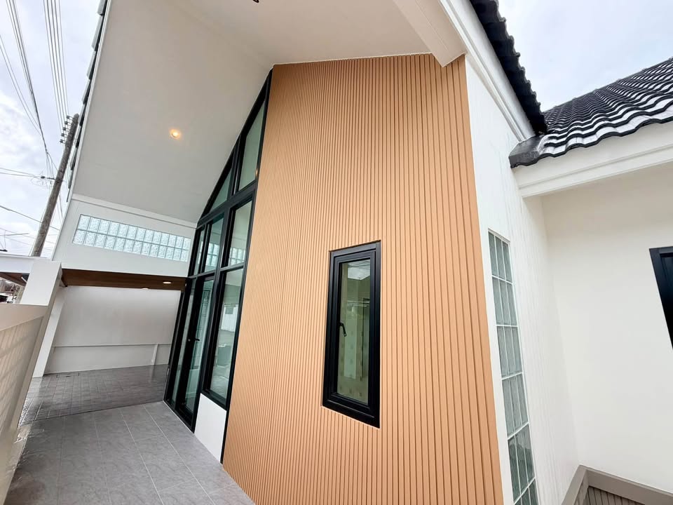 3-bedroom twin house at Rock Garden 3, Bypass - Sam Kong – photo 9