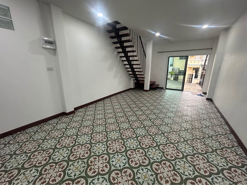 New 2-bedroom house for rent in Samkong near Bangkok Hospital – photo 3