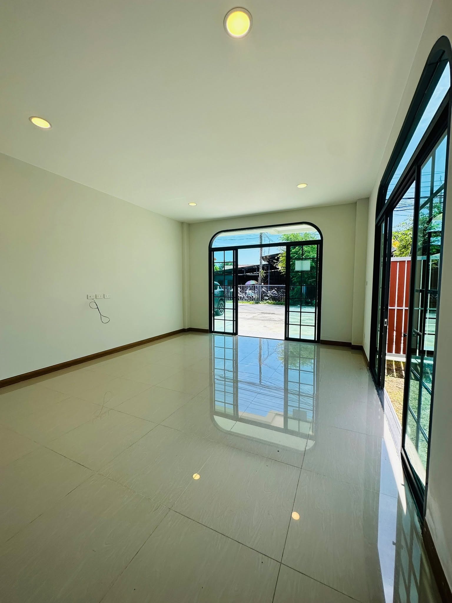 New 3-bedroom semi-detached house for rent in Chalong – photo 6