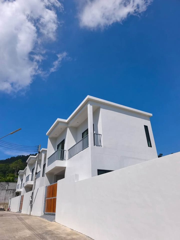 Three adjoining villas for sale in Rawai – photo 3