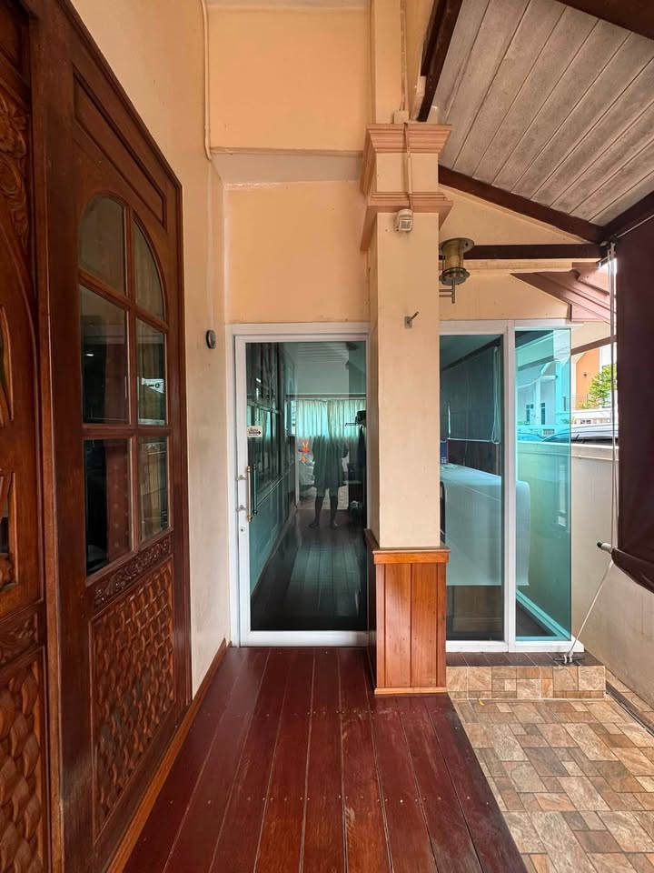 Single-storey 3-bed house with built-ins, 60 sq.wah – photo 4