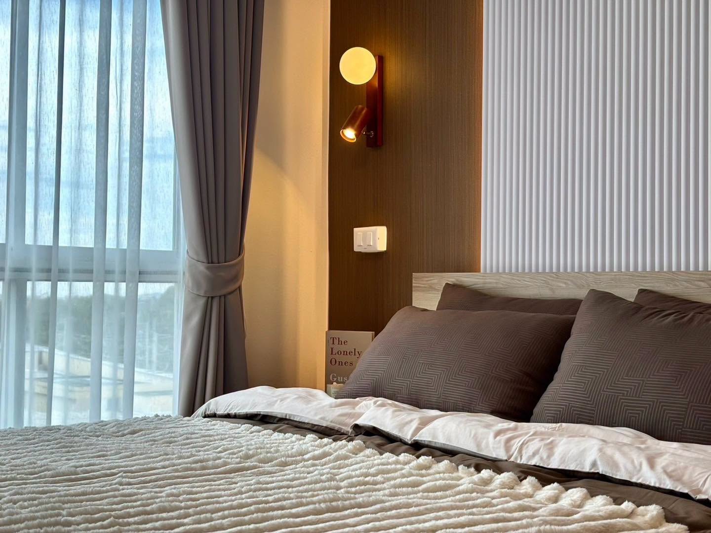 Furnished 29.94 sqm condo for sale at D Condo Mine – photo 3
