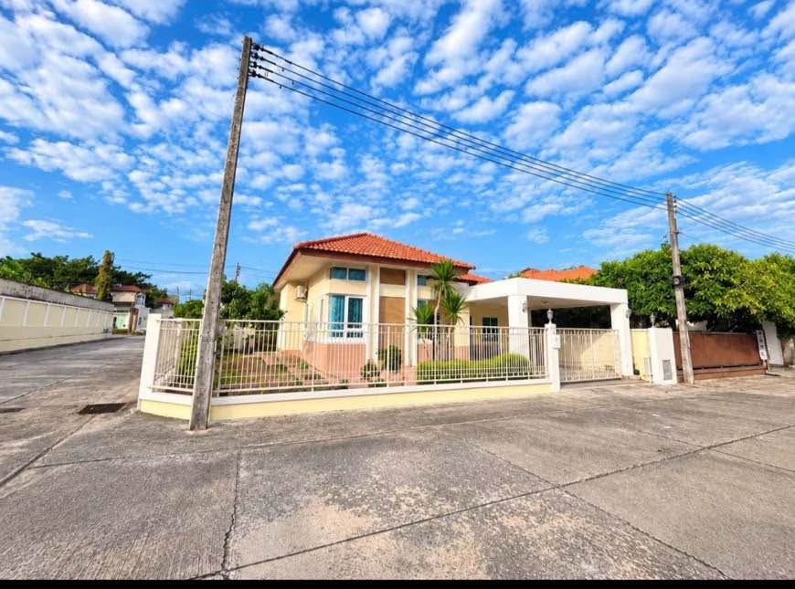 Corner 3-bedroom house for sale at Villa Chaofa 2, Wichit-Chalong – photo 2