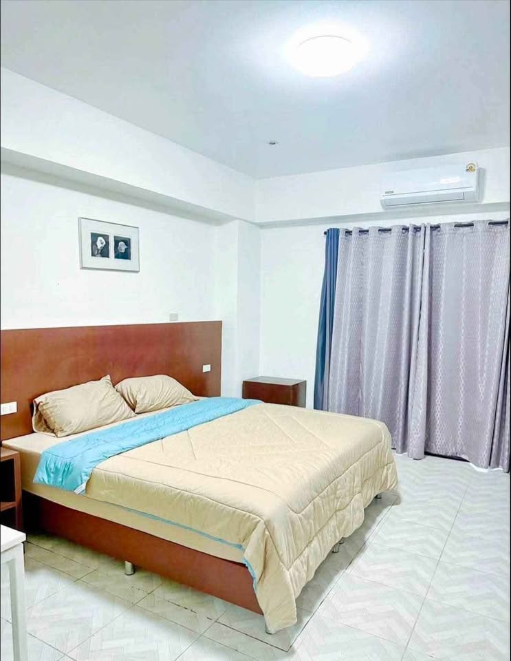 Spacious 1-bedroom condo for sale at Golf View, Kathu – รูปที่ 2